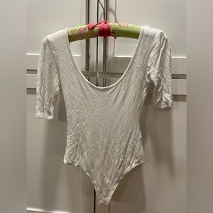 Collusion White Ribbed Snap Bodysuit Scoopneck Women’s Sz 4